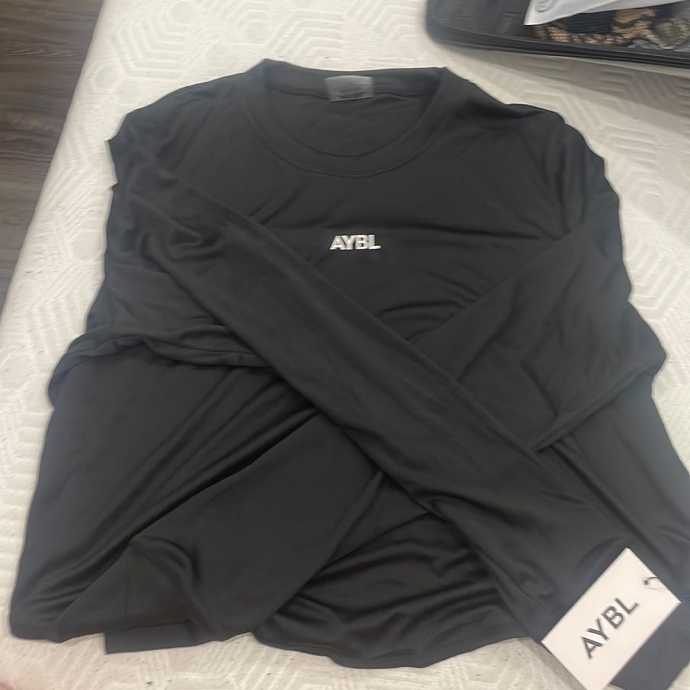 AYBL define long sleeve crop top